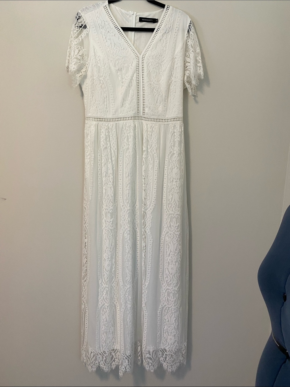 White Lace V-Neck Maxi Dress with Crochet Waist Detail